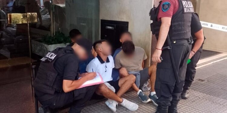 Cae banda de chilenos que ingresaba para robar en edificios