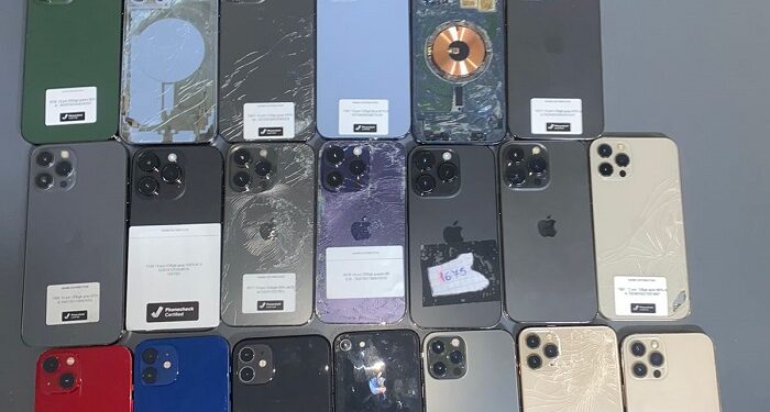 Tres detenidos en Palermo con más de veinte celulares robados de dudosa procedencia