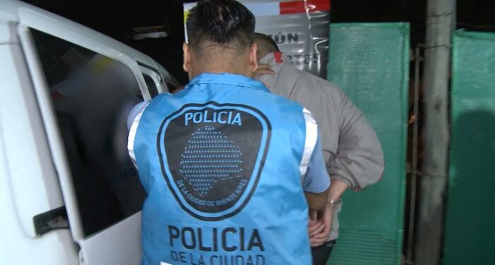Cayó banda que cometía salideras bancarias: cuatro detenidos, entre ellos la «marcadora»