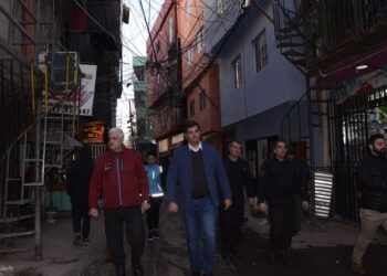 «Al narcotráfico es fundamental combatirlo duramente hasta erradicarlo», afirmó Burzaco tras tapiado de búnker 68