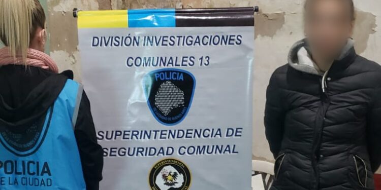 «Mariposa Traicionera». Detienen a una mujer por drogar y robar a un hombre