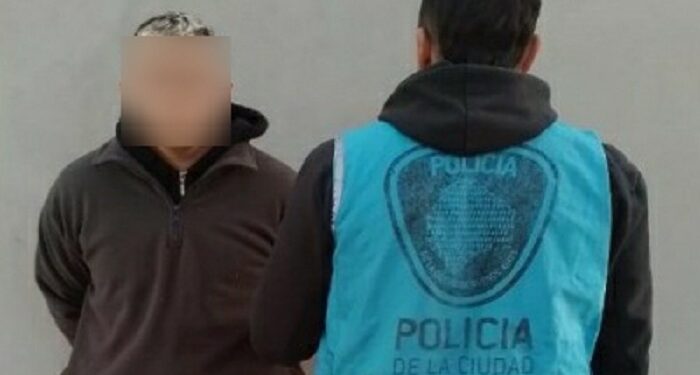 La Policía de la Ciudad capturó a prófugo por abuso de su hijastro
