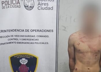 Persecución y un detenido con una moto robada