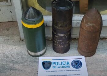 Secuestran en Villa Crespo dos proyectiles de cañón que se ofrecían a la venta por internet