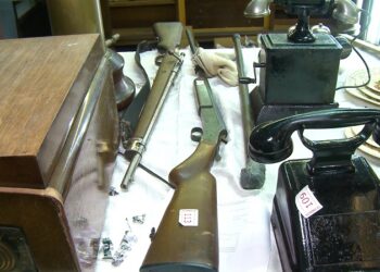 Clausuraron en Villa Urquiza un local que organizaba subastas de armas de fuego sin autorización