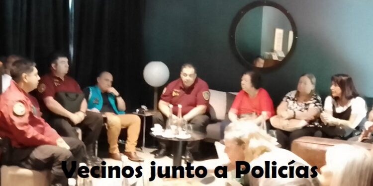 Vecinos y Policías se convocaron en el bar Overo de Palermo