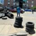 Mantero neumático: vendía gomas y llantas robadas en una plaza y fue detenido