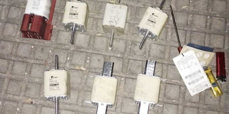 Detuvieron a delincuente que robó fusibles de una caja eléctrica en Boedo