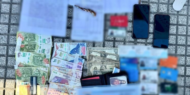 Tras robar en una vivienda, detienen al «saltador de techos» de Versalles