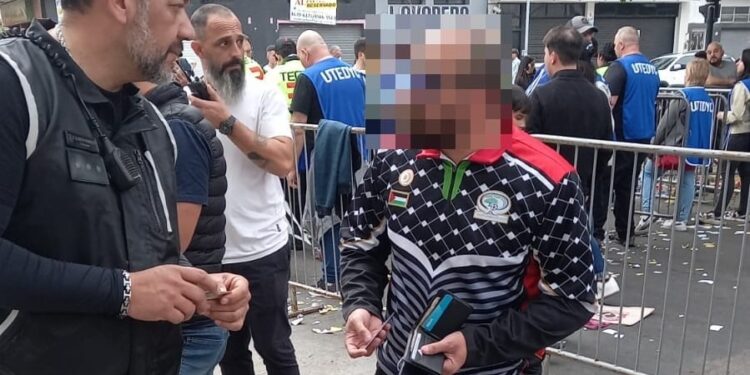 Detienen a cinco hinchas de All Boys por gestos antisemitas