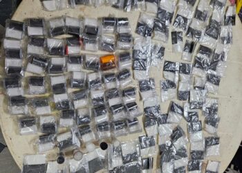 Santerías explosivas: Incautan pólvora y mercurio