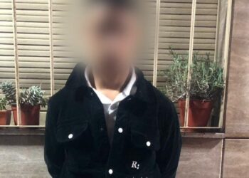 Apresan en Flores a tres delincuentes que abrían vehículos con inhibidores para robar
