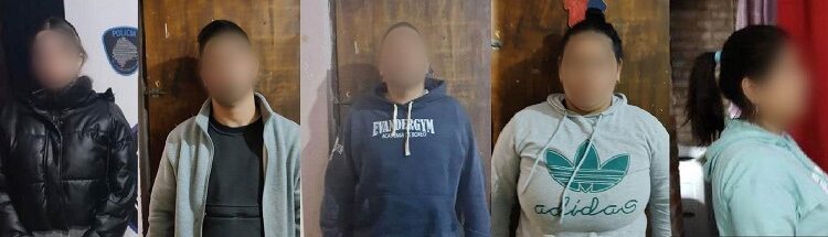 Desbaratan banda narco en Barrio Fraga: detienen a cinco dealers y secuestran casi 200 dosis de cocaína