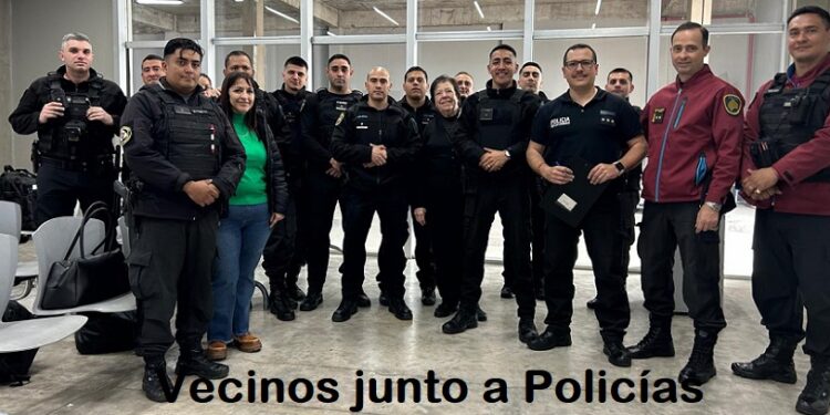 La ONG «Vecinos junto a Policías» visitó la USOC (Unidad de Saturación de Objetivos Críticos)