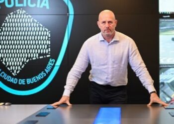 Máxima sanción para los barras de Defensores de Belgrano que agredieron a la Policía de la Ciudad