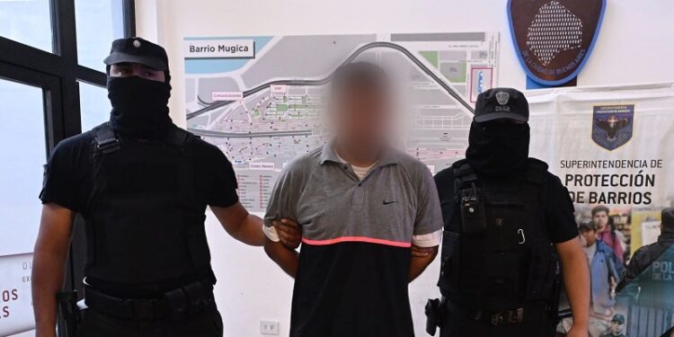 Barrio 31: la Policía de la Ciudad detuvo al prófugo por el homicidio de un colectivero en Rosario
