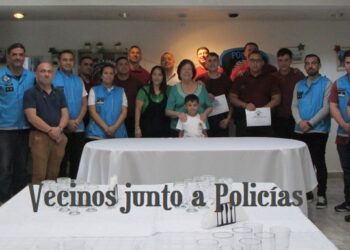 Se entregaron diplomas y medallas a policías destacados en la Comisaría Comunal 14