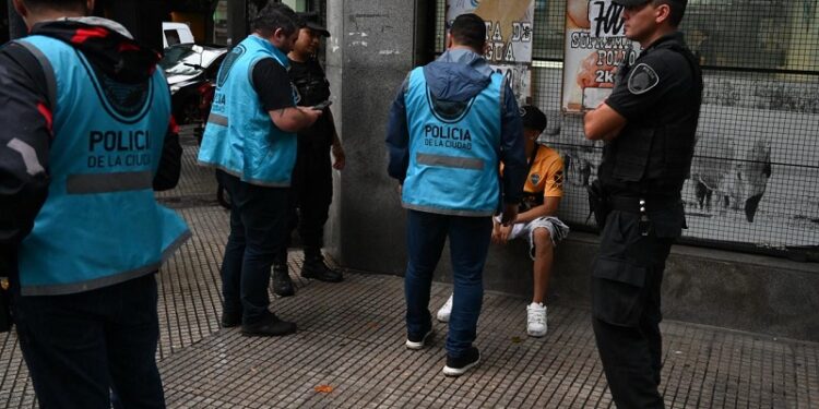 Más de 120 trapitos fueron demorados durante el operativo de Boca – Independiente Rivadavia