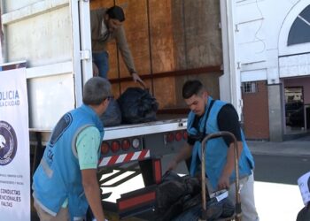 La Policía de la Ciudad entregó en Bahía Blanca mercadería secuestrada en allanamientos