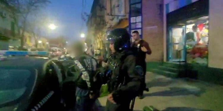 La Boca: Intentó asesinar a su hermano, se dio a la fuga y asaltó a un vecino