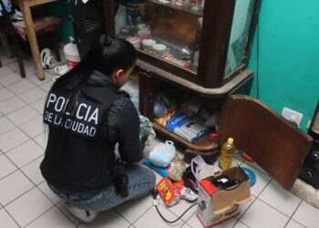 La Policía de la Ciudad detuvo a una familia narco en Barrio Zavaleta y secuestró pasta base y marihuana