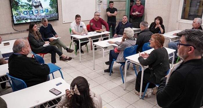 Este Jueves 07 de Agosto se realizan las reuniones entre vecinos y comisarios de todas las Comunas