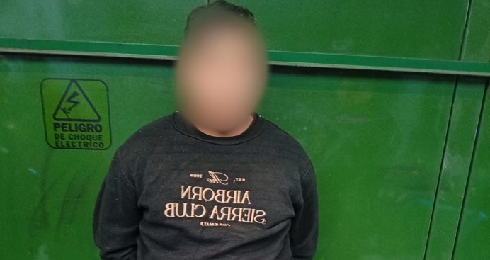 La Policía de la Ciudad detuvo en La Boca, tras una persecución, a un motochorro de 18 años con 8 antecedentes por robo