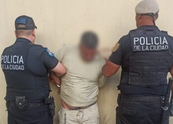 La Policía de la Ciudad entregó al Servicio Penitenciario Federal al prófugo chileno buscado por tentativa de homicidio para iniciar su extradición
