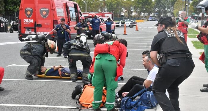 La Corte Suprema de Justicia impulsó un simulacro de emergencia en Comodoro Py. Se aplicó el Plan Director de la Ciudad ante escenario con víctimas múltiples