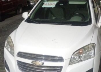 “Perdimos jefe, ya fue”. La Policía de la Ciudad detuvo a tres delincuentes, uno de ellos peruano y con condenas por robo, cuando intentaban robar un local en Floresta*