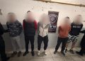 Detuvieron a 5 hombres con antecedentes que ingresaron a un departamento y amenazaron a su dueña para que pague supuestos alquileres